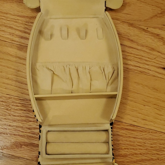 Leopard Print Jewelry Organizer Travel Case - Picture 4 of 8